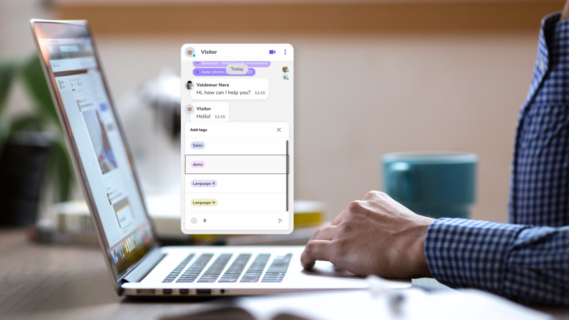 10 Essential Live Chat Best Practices & How to Execute Them