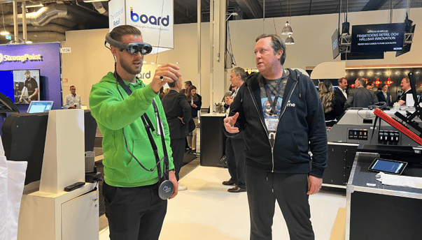 virtual reality at retail tech expo