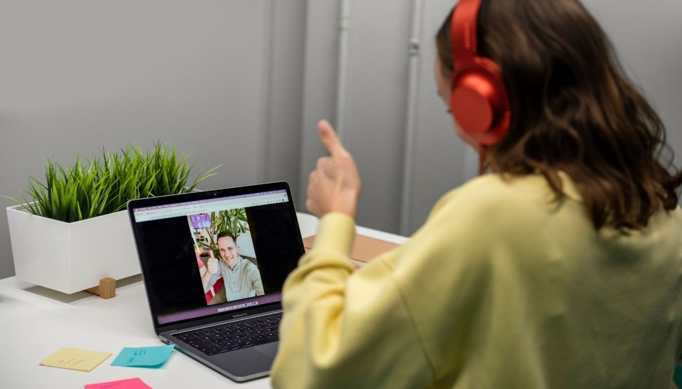one-to-one live video call